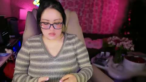 Snapshot of vivianaortega chatting on 02/22/26, 11:31 Vivi online show from 02/22/26, 11:31