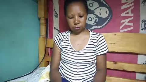 viviane0812 online show from 02/26/25, 08:11