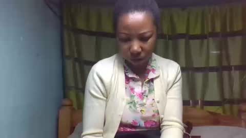 viviane0812 online show from 09/10/25, 10:48