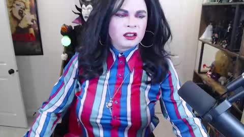 VivianFrosty online show from 09/18/25, 03:47