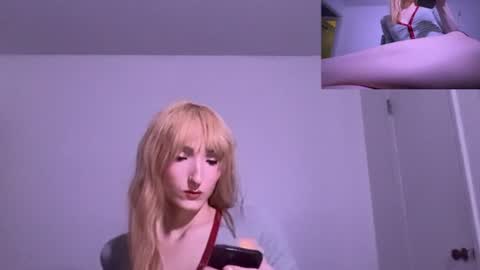 vivian layy online show from 06/25/26, 02:00
