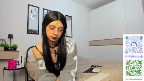 Snapshot of vivianmiller_ chatting on 09/11/25, 03:17 Vivian online show from 09/11/25, 03:17