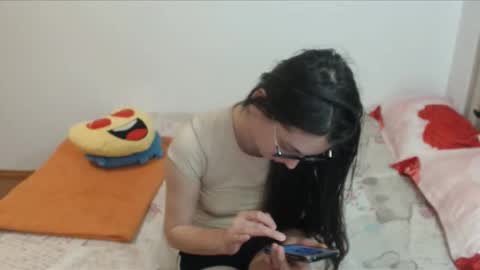 Snapshot of vivianngray chatting on 10/22/25, 07:57 Vivian Gray online show from 10/22/25, 07:57