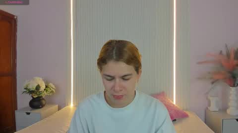 vivianowen9 online show from 03/12/26, 11:27