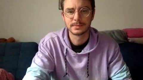 Snapshot of vivid_ether chatting on 03/05/25, 09:38 Viv online show from 03/05/25, 09:38