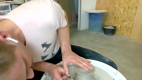 Snapshot of vivid_ether chatting on 10/03/25, 07:00 Viv online show from 10/03/25, 07:00