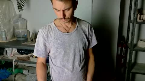 Snapshot of vivid_ether chatting on 10/29/25, 11:50 Viv online show from 10/29/25, 11:50