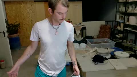 Snapshot of vivid_ether chatting on 11/07/25, 07:25 Viv online show from 11/07/25, 07:25