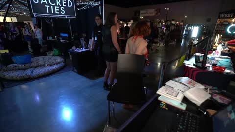 Snapshot of vivid_whit chatting on 11/08/25, 12:55 Whitney online show from 11/08/25, 12:55