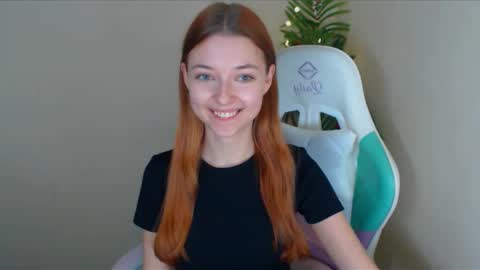 Vivien online show from 12/26/24, 01:07