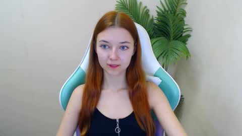 Vivien online show from 01/10/25, 06:38