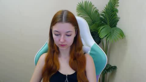 Vivien online show from 02/10/25, 12:29