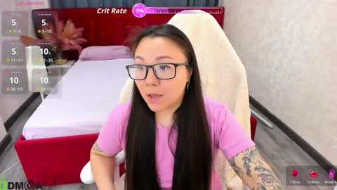Snapshot of vivien_montclair chatting on 05/14/26, 12:17 Vivien online show from 05/14/26, 12:17