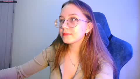 vivivivikkie online show from 12/20/25, 10:17