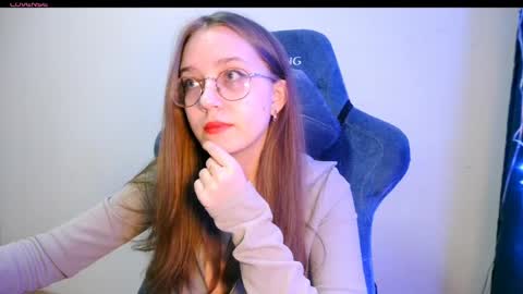 vivivivikkie online show from 04/08/26, 09:26