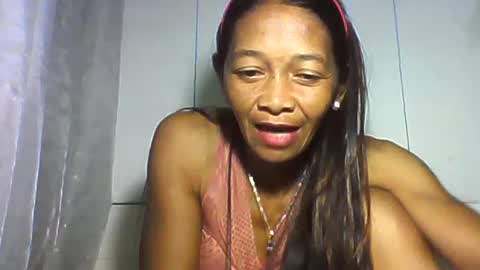 Snapshot of vixen_lina chatting on 06/20/26, 07:05 vixen_lina online show from 06/20/26, 07:05
