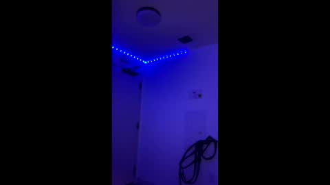 Snapshot of vixenblade chatting on 02/03/26, 06:11 vixenblade online show from 02/03/26, 06:11