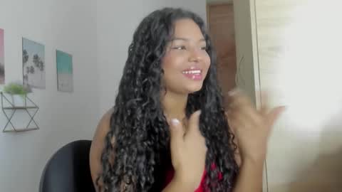 Snapshot of vixenlust17 chatting on 03/05/26, 05:14 vixenlust17 online show from 03/05/26, 05:14
