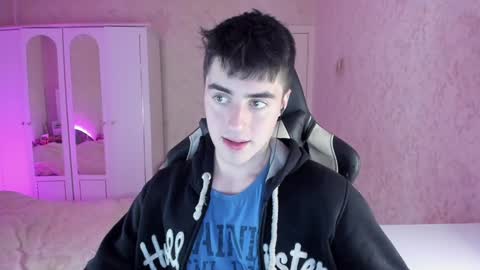 Snapshot of vlad1605 chatting on 12/02/24, 11:07 Martin online show from 12/02/24, 11:07