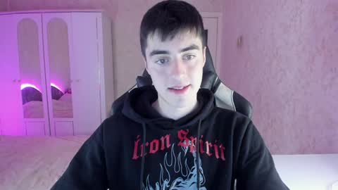 Snapshot of vlad1605 chatting on 12/05/24, 12:41 Martin online show from 12/05/24, 12:41