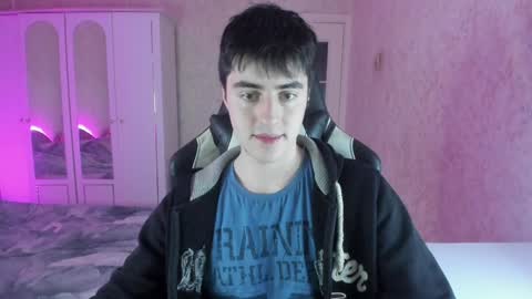 Snapshot of vlad1605 chatting on 01/18/25, 08:30 Martin online show from 01/18/25, 08:30