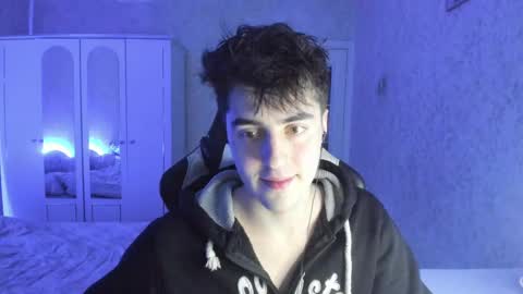 Snapshot of vlad1605 chatting on 03/04/25, 08:27 Martin online show from 03/04/25, 08:27