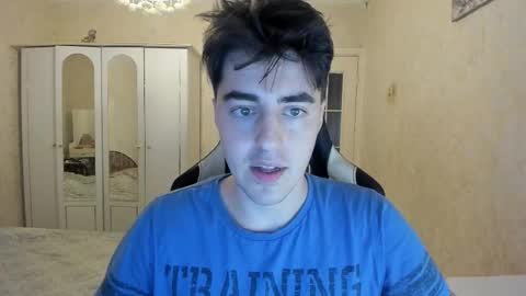 Snapshot of vlad1605 chatting on 09/26/25, 11:47 Martin online show from 09/26/25, 11:47