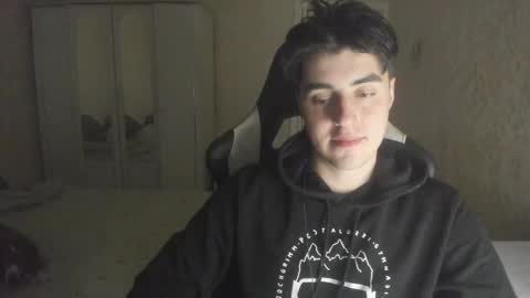 Snapshot of vlad1605 chatting on 10/01/25, 03:18 Martin online show from 10/01/25, 03:18