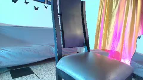 Snapshot of vlad__night chatting on 06/20/26, 03:20 Vlad online show from 06/20/26, 03:20