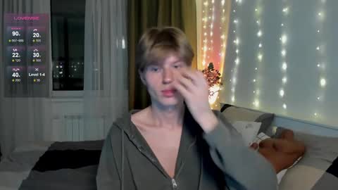 Snapshot of vlad_ggvldd chatting on 02/06/25, 04:58 Vlad Dinovich online show from 02/06/25, 04:58