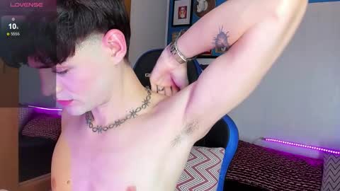 Snapshot of vladhellsing4 chatting on 02/21/25, 03:10 Vlad online show from 02/21/25, 03:10