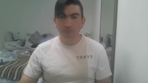 vladir_9 online show from 11/11/25, 07:58