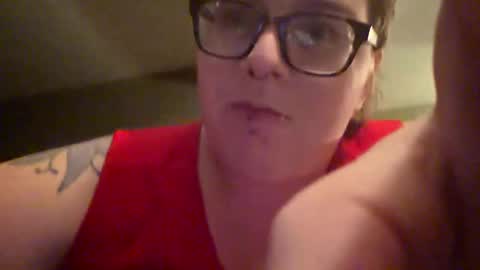 Snapshot of vleclerc142 chatting on 11/16/25, 06:08 Val1994 online show from 11/16/25, 06:08