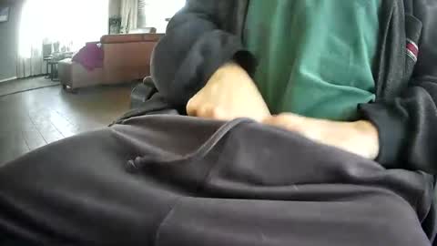 Snapshot of vleeslollie2024 chatting on 01/27/25, 08:29 vleeslollie2024 online show from 01/27/25, 08:29