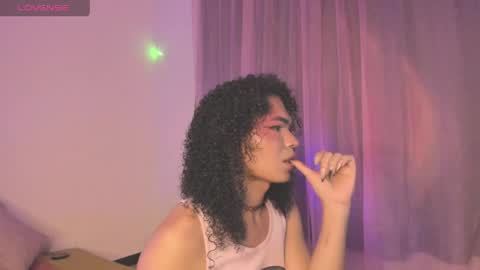 Venus  Vanessa online show from 04/06/26, 01:47