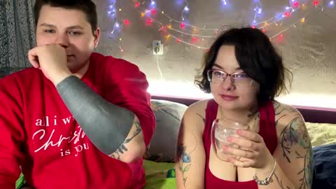 Snapshot of volshebnik_130 chatting on 01/21/25, 08:11 Volshebnik1302 online show from 01/21/25, 08:11