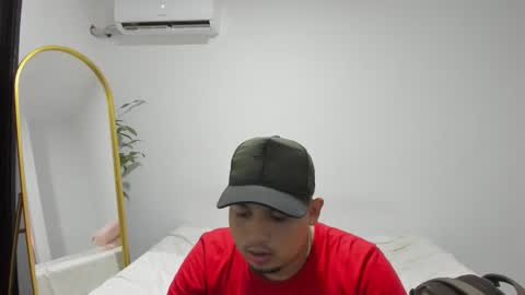 Snapshot of volt_boy57 chatting on 11/06/25, 06:42 volt_boy57 online show from 11/06/25, 06:42