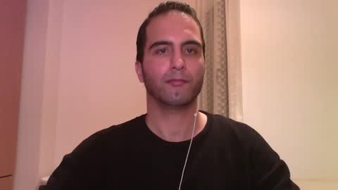 Snapshot of volve5 chatting on 02/14/25, 11:53 volve5 online show from 02/14/25, 11:53