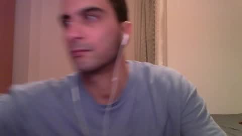 Snapshot of volve5 chatting on 12/14/25, 12:49 volve5 online show from 12/14/25, 12:49