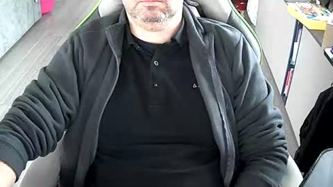 Vonn online show from 12/17/25, 08:42