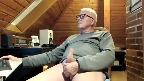 Snapshot of vonrex1 chatting on 01/08/25, 04:54 heinz online show from 01/08/25, 04:54