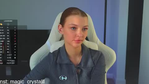 Aliceinst magic crystalll online show from 06/04/26, 12:44