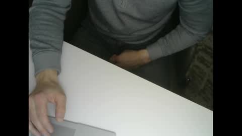 Snapshot of voterki796 chatting on 01/28/25, 02:11 voterki796 online show from 01/28/25, 02:11