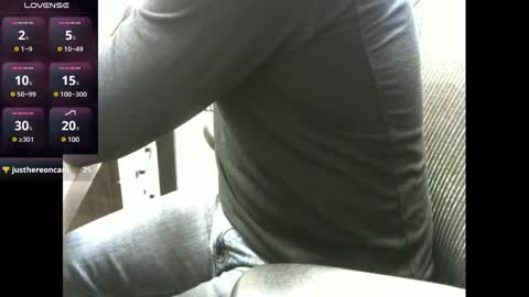 Snapshot of voterki796 chatting on 02/21/25, 08:16 voterki796 online show from 02/21/25, 08:16