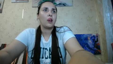 Snapshot of voulezvous_angel chatting on 07/14/26, 10:54 voulezvous_angel online show from 07/14/26, 10:54