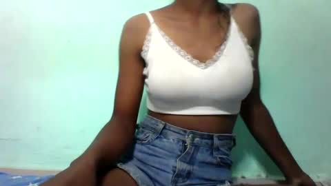 Snapshot of vounialdy chatting on 01/21/25, 08:32 vounialdy online show from 01/21/25, 08:32