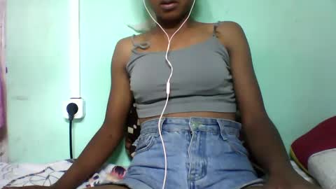 Snapshot of vounialdy chatting on 01/30/25, 05:39 vounialdy online show from 01/30/25, 05:39