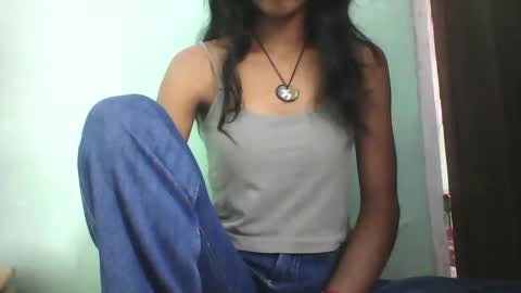 Snapshot of vounialdy chatting on 02/07/25, 05:41 vounialdy online show from 02/07/25, 05:41