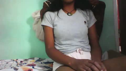 Snapshot of vounialdy chatting on 02/08/25, 03:42 vounialdy online show from 02/08/25, 03:42