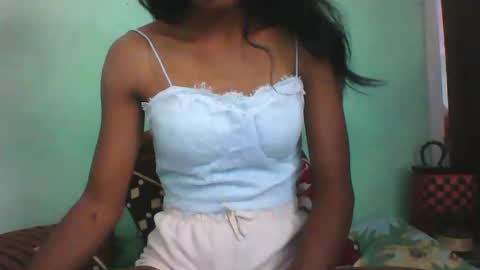 Snapshot of vounialdy chatting on 03/01/25, 07:41 vounialdy online show from 03/01/25, 07:41